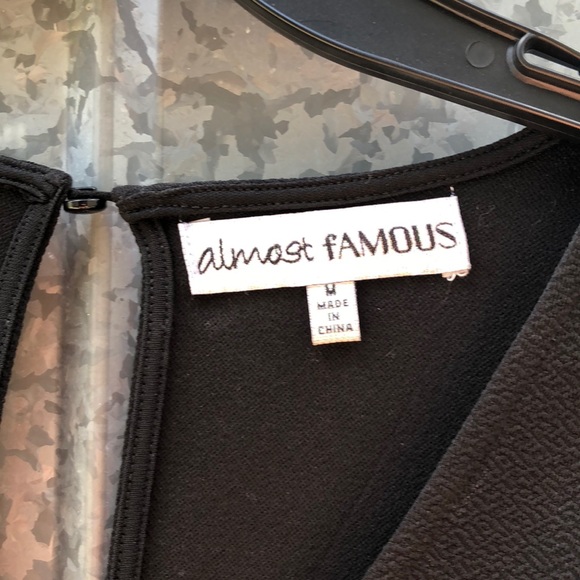 Black Evening dress - Picture 2 of 4